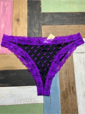 FOH Halloween Panty 1X Frederick’s of Hollywood Boo Lace Trim Ghost Purple Black